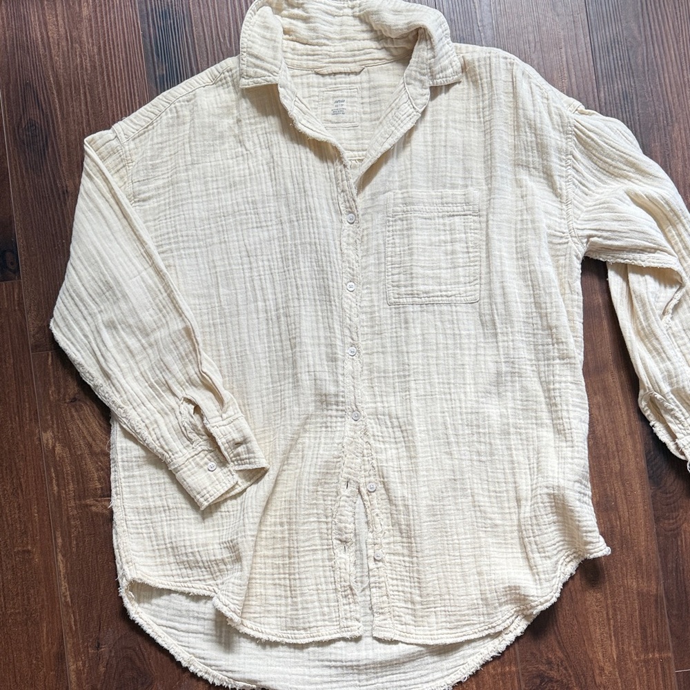 Aerie Casual Cream Button-Down Shirt